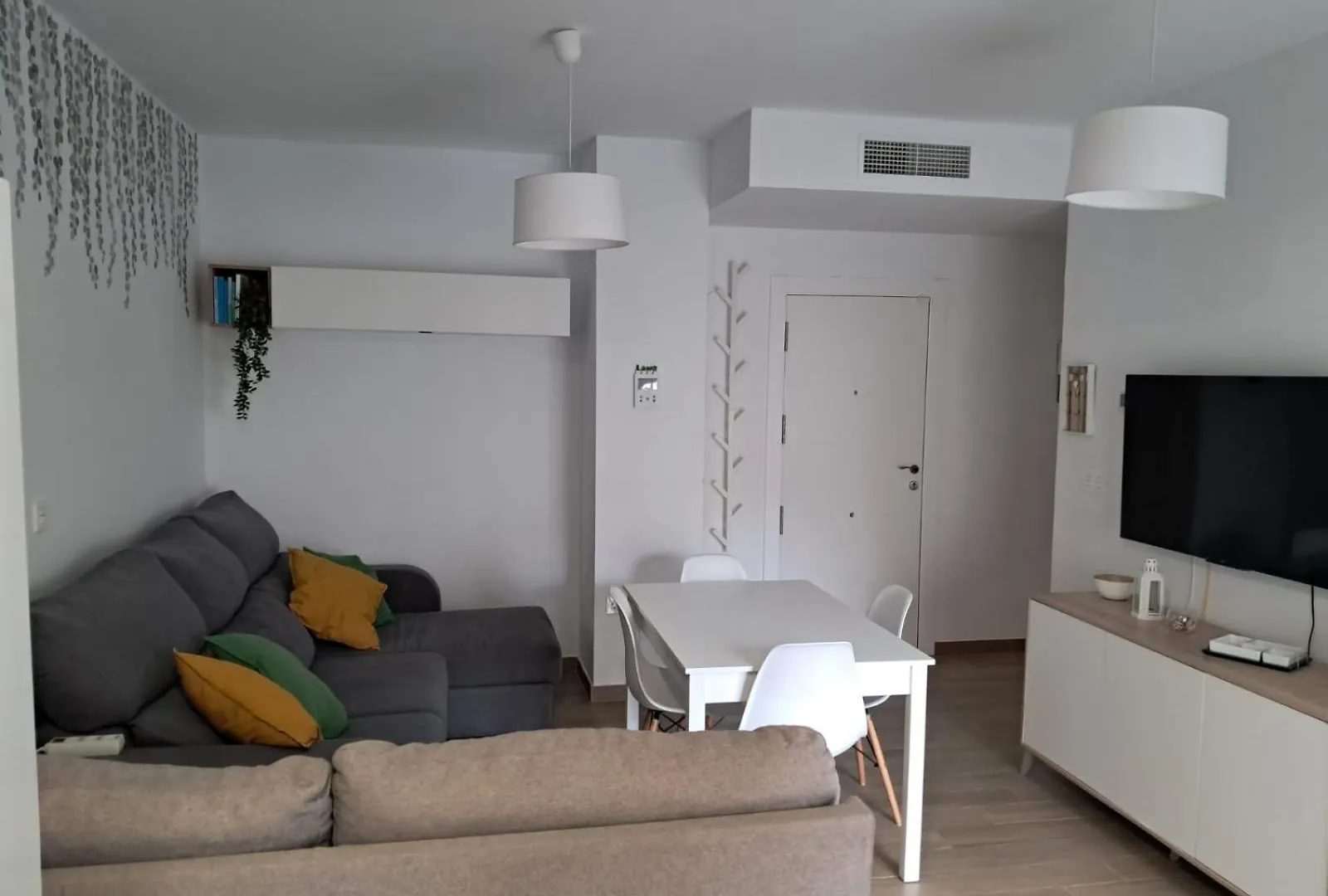 Rentitspain Costa Castell Relax, Playa Y Piscina Castell de Ferro 0*,  Ισπανία